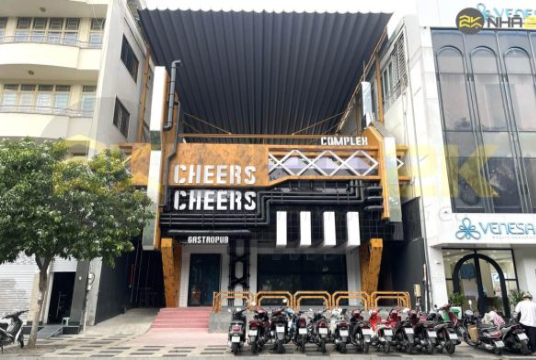 Le Lai Pub, District 1, HCMC